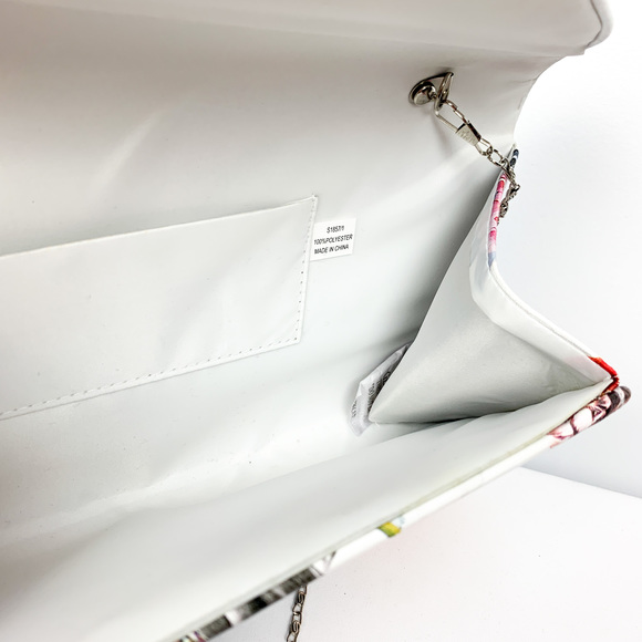 NWT White & Bright Floral Shoulder Bag with Silver Chain Strap - Picture 13 of 13